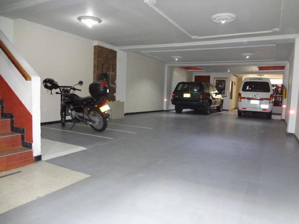 Hotel H21 Cali Extérieur photo