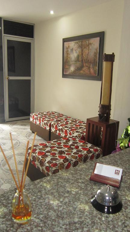 Hotel H21 Cali Extérieur photo