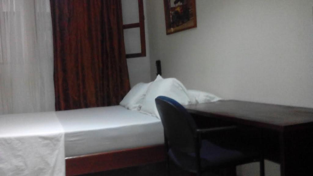 Hotel H21 Cali Extérieur photo