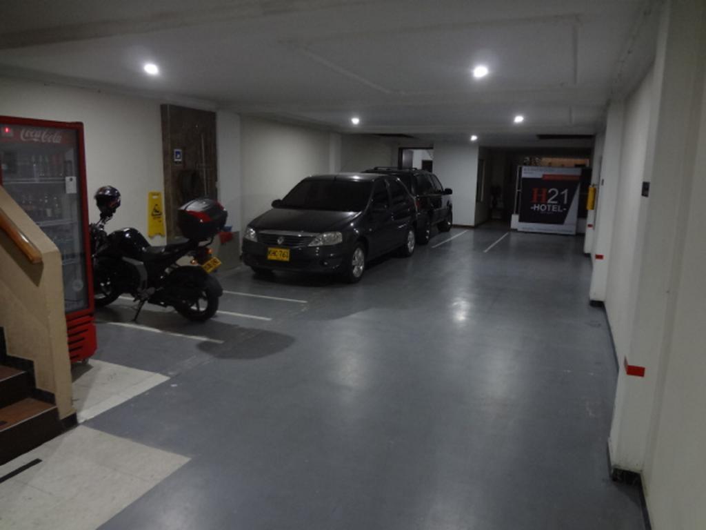 Hotel H21 Cali Extérieur photo