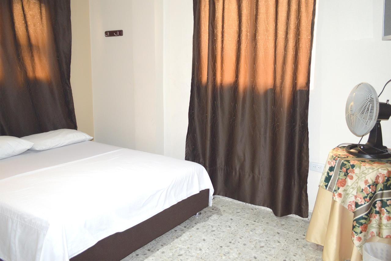 Hotel H21 Cali Extérieur photo